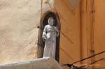 Fréjus, statue de saint angle rue St François de Paule, France.