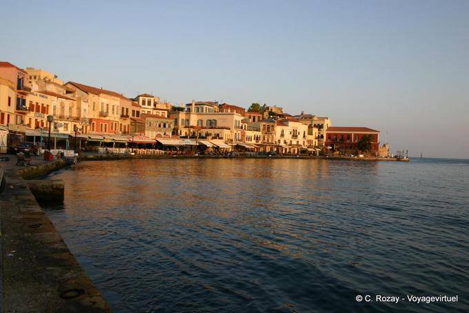 Soleil sur le port Chania (La Canée) - Crète, Grèce