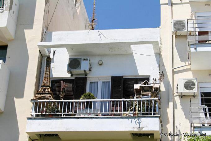 Balcon à la Tour Eiffel, Ierapetra - Crète, Grèce