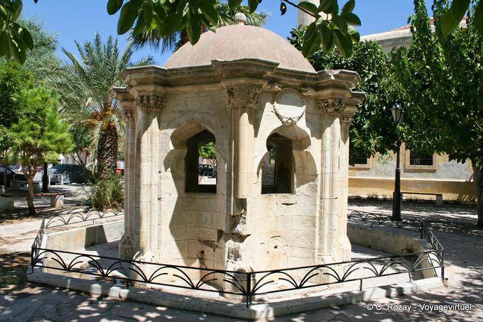 La fontaine musulmane Krini de période ottomane, Ierapetra - Crète, Grèce