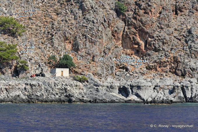Ruches en nombre sur la côte entre Sougia et Paleochora - Crète, Grèce