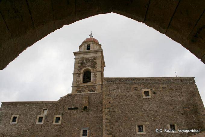 Le clocher du monastère de Moni Toplou - Crète, Grèce