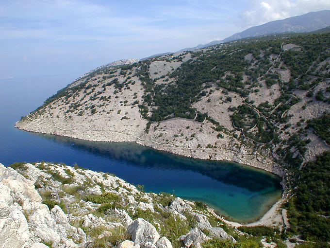 Calanque vue d'en haut, côte vers Starigrad - Croatie