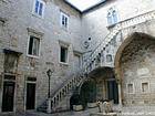 Derrière la porta civitatis, Trogir, Croatie.