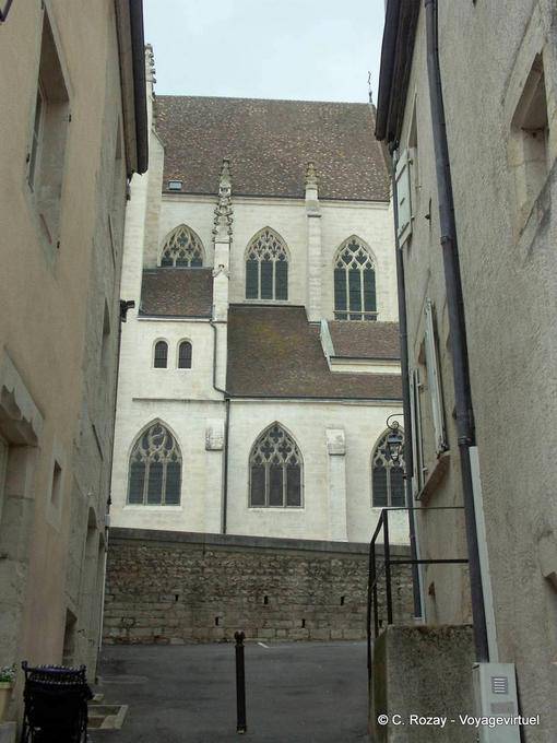Passage vers la collégiale, Dole - France