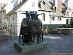 Vue de dos, Bronze Strassacher Hemsbrunn Jens Boettcher, Dole, France.