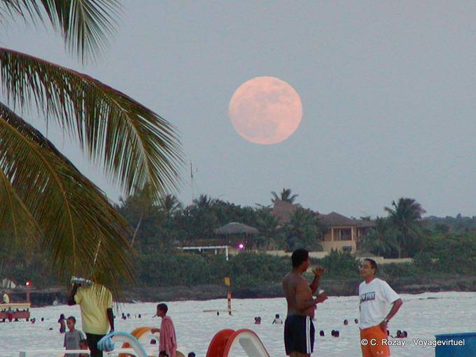Rendez-vous avec la lune, Boca Chica - Rép. Dominicaine
