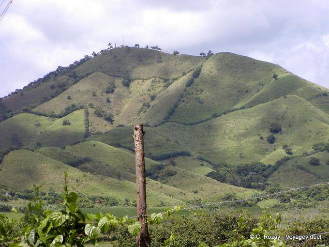 Paysage travaillé par l'homme, Miches Hata Mayor - Rép. Dominicaine
