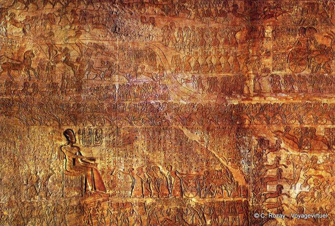 Scène de la bataille de Qadesh contre les hittites, fresque, Abou Simbel - Égypte