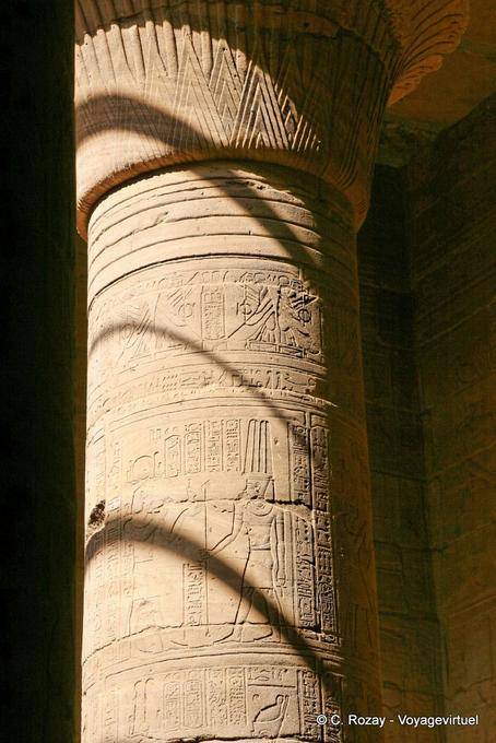 Colonne du temple d'Isis, Philae - Égypte