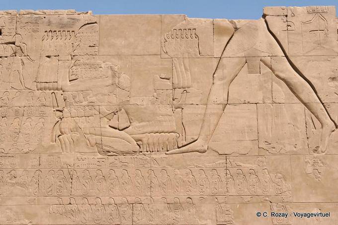 Pylône de l'axe royal, temple de Karnak - Égypte