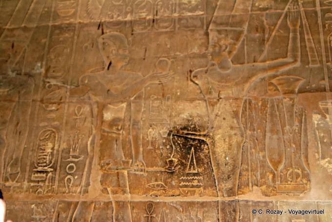 Offrande à Amon ithyphallique, Temple de Louxor - Égypte