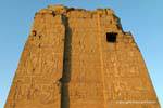 Porte monumentale de Ptolémée XIII, temple de Kôm Ombo, Egypte.