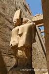 Statue double d'Amon aux traits de Toutankhamon, temple de Karnak, Egypte.