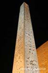 Eclairage sur la soeur de l'obélisque de la Concorde, Temple de Louxor, Egypte.
