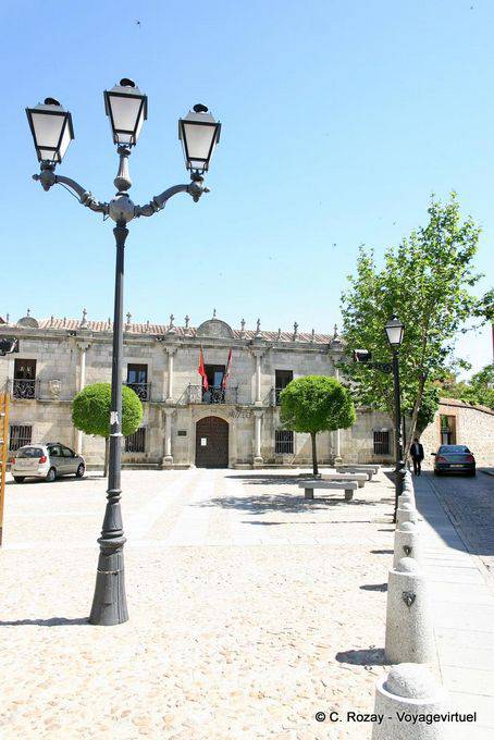 Place pavée de galets, Ávila - Espagne