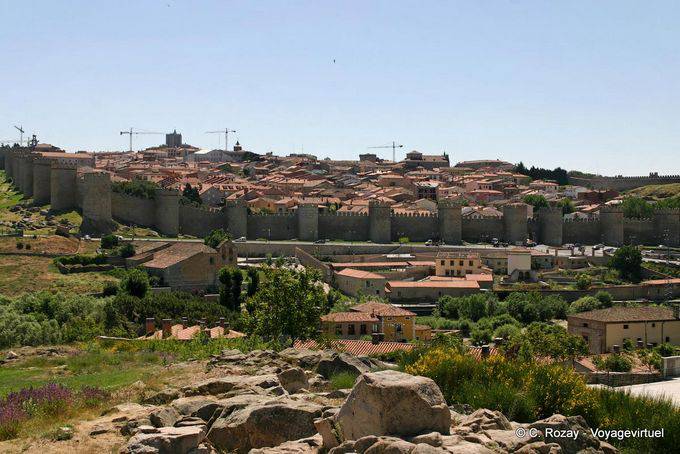Vue panoramique sur la ville d'Ávila - Espagne