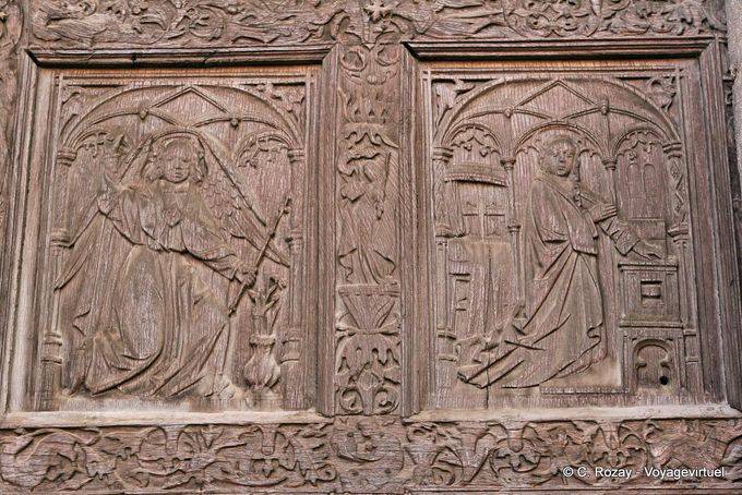 Bas-relief sur une porte en bois, cathédrale de León - Espagne