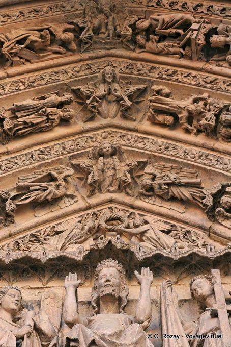 Christ montrant ses stigmates, portada del Juicio Final, cathédrale de León - Espagne