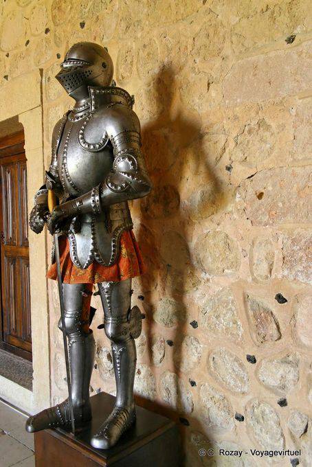 Armure dans la salle du Vieux Palais, Alcazar de Ségovie - Espagne