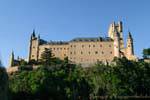 Façade est de l'Alcazar de Ségovie, Espagne.