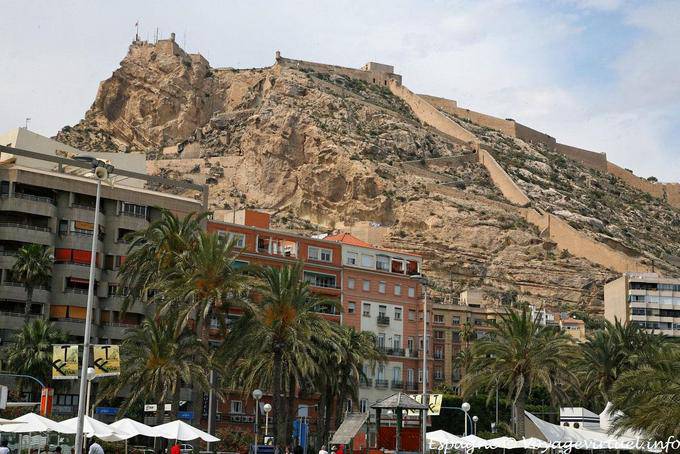 Vue depuis Monte Benacantil, Alicante Castillo - Espagne