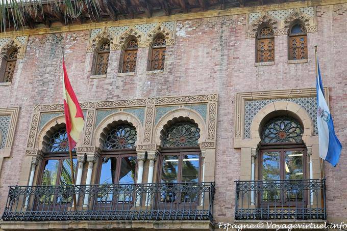 Costa Calida, Aguilas, façade de style mudéjar - Espagne