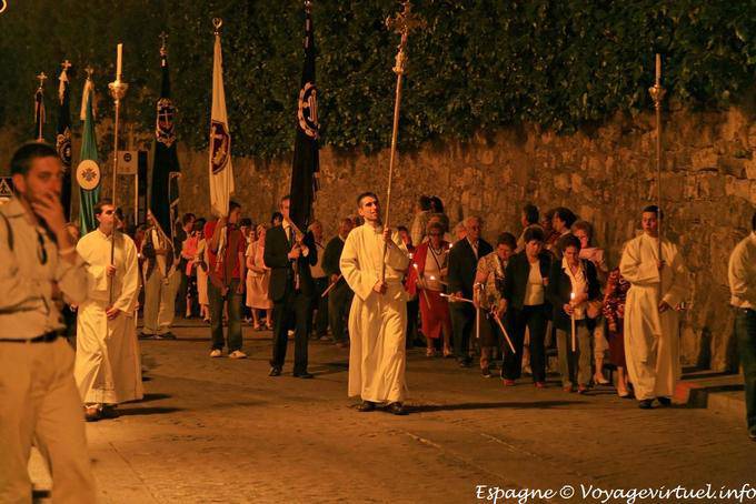 Cuenca, procession - Espagne