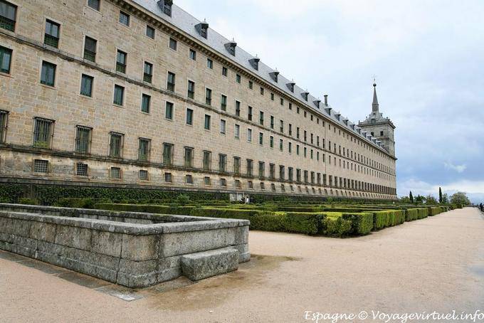 Escorial, façade est - Espagne