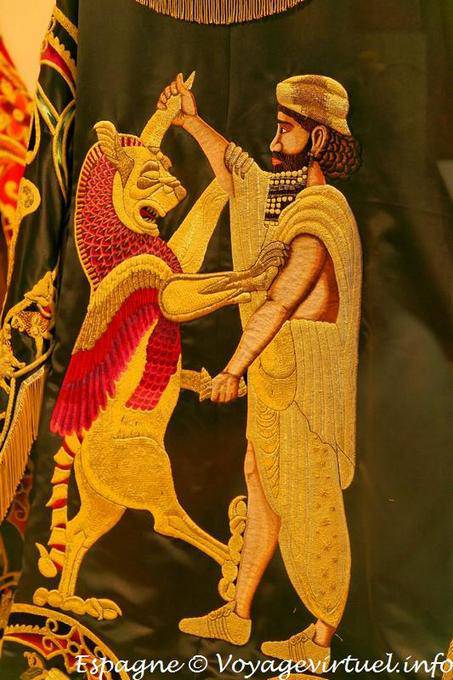 Lorca, Museo San Domingo Admata, détail de la broderie d'un manteau - Espagne