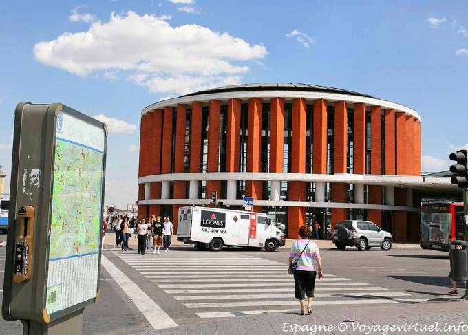 Madrid, Atocha Estacion, le cyclotron - Espagne