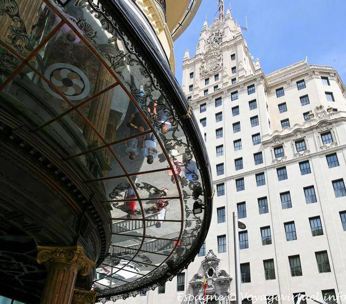 Madrid, Gran Via, reflets de la Belle Epoque - Espagne