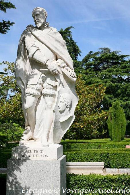 Madrid, Jardines Sabatini, Felipe II - Espagne