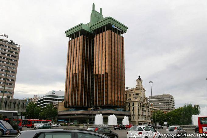 Immeuble Torres de Colon, Plaza Colon, Madrid - Espagne