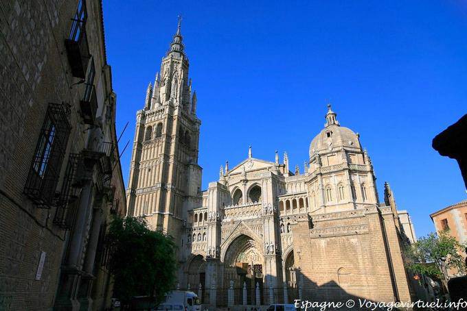 Tolède, Cathédrale, panorama depuis Trinidad - Espagne