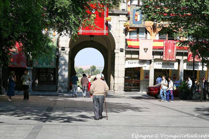 Le coeur de Tolède, Plaza de Zocodover - Espagne