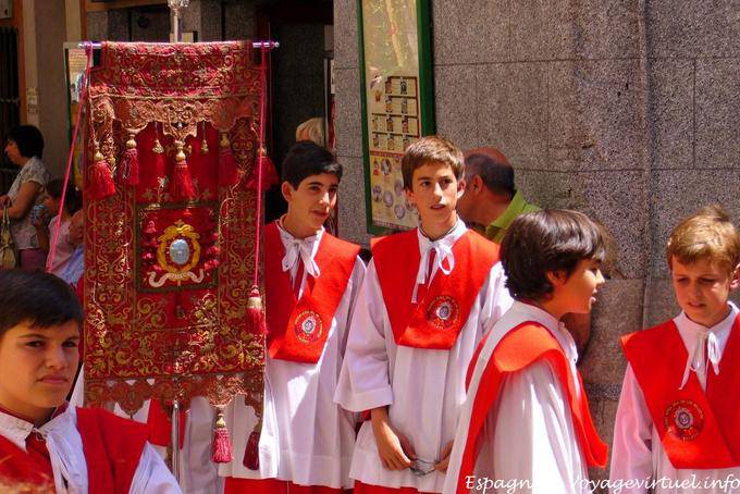 Colegio de los Infantes, procession à Tolède - Espagne