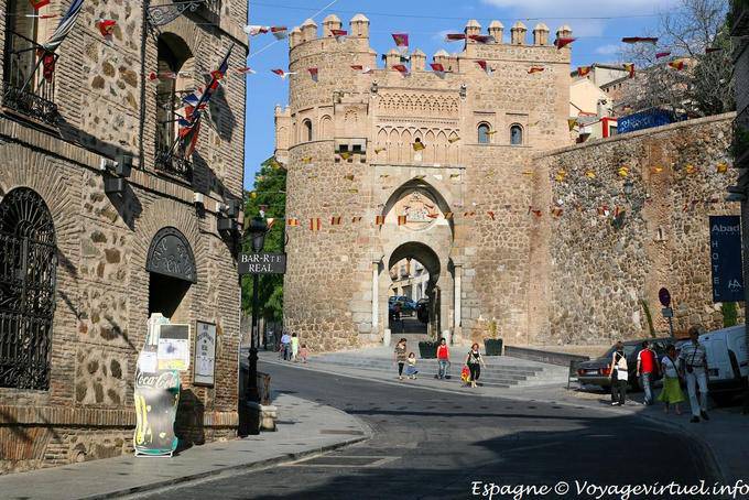 Tolède, Puerte del Sol - Espagne