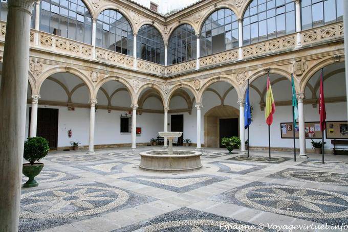 Úbeda, Patio de la Casa de Los Torres - Espagne