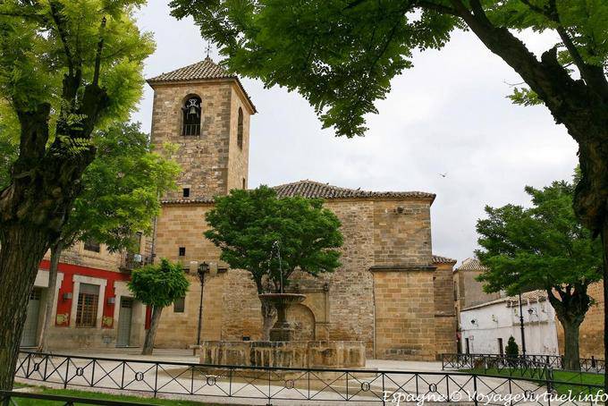 Úbeda, Plaza Iglesia de San Pedro - Espagne