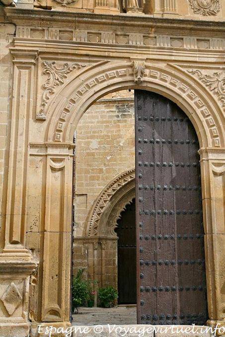 Úbeda, Portada Mudajer de Santa Clara - Espagne