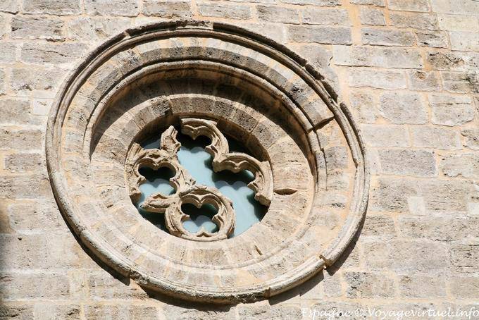 Valencia, lucarne de l'église Santa Catalina Martir - Espagne