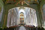 Madrid, cathédrale, la nef majestueuse (S. María de la Almudena), Espagne.