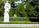 Madrid, Jardines Sabatini, Campo del Moro, Uomo, Espagne.