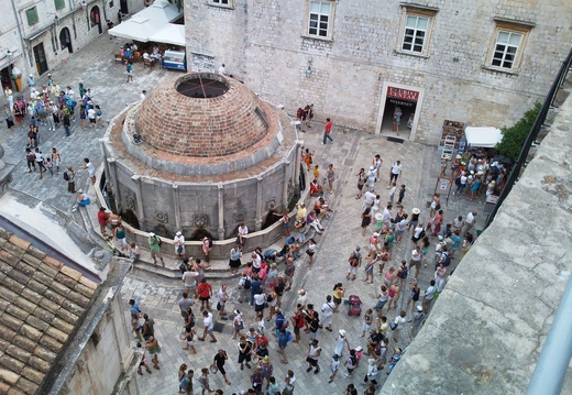Photo0232 fontaine d'Onofrio Dubrovnik