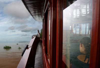 Navigation sur la baie d'Halong
Navigation sur la baie d'Halong
Mots-clés: Halong