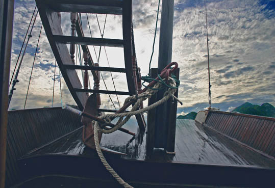Baie d'Halong : Après l'orage
