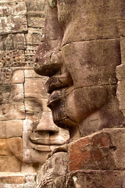 Visage de pierre à ANGKOR TOM, Cambodge
Mots-clés: Cambodge