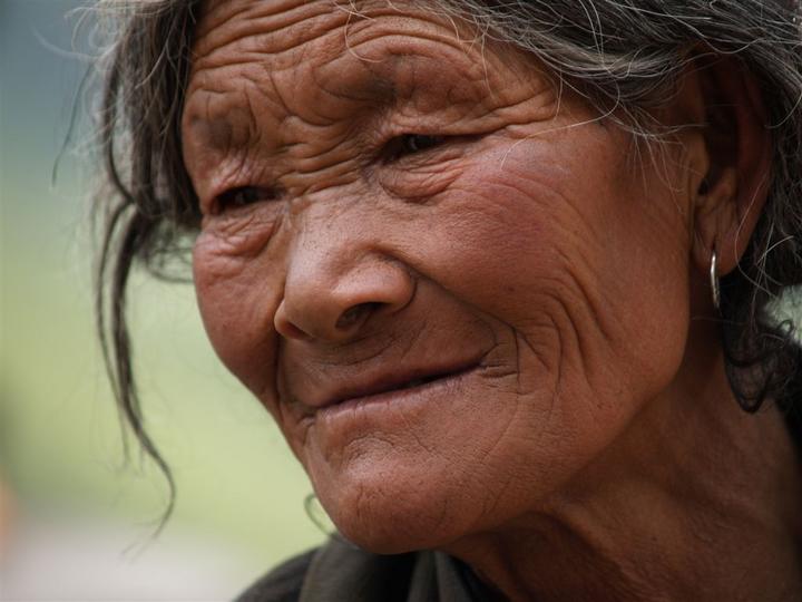 Visage de vieille tibétaine, Couleurs du Tibet
Mots-clés: Tibet
