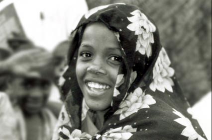 Sourire de fillette à l'école coranique de Tsingoni - Mayotte juin 1995
Mots-clés: Tsingoni Mayotte enfant portrait océan-indien
